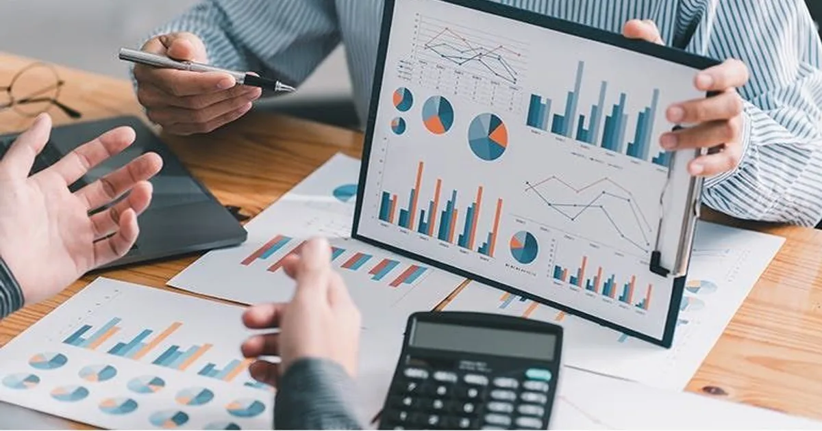 Inicia.IA Plano de Negócios